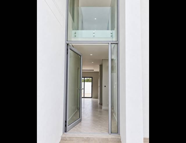 4 BEDROOM FREESTANDING FOR SALE IN SANDOWN